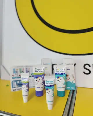 닥터데디스 안심불소 튼튼치약(청포도, 민트 중 택 1) 60g + 여행용 미니 치약 15g — 5점을 준 리뷰어가 2022년 8월 올린 사용 사진