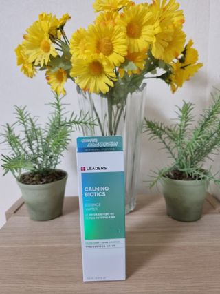 리더스코스메틱 리더스 카밍 바이오틱스 에센스 워터 — 5점을 준 리뷰어가 2021년 10월 올린 사용 사진