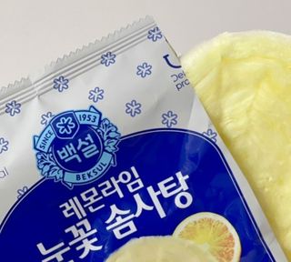 딜라이트 프로젝트  달콤한 눈꽃 간식세트( 눈꽃 솜사탕 / 레몬라임 솜사탕 / 달고나 총 7EA+스마트톡 증정) — 5점을 준 리뷰어가 2022년 5월 올린 사용 사진