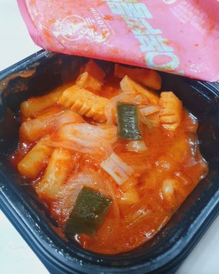 한성기업 무볼레 닭떡볶이+해물떡볶이 2종 세트 — 4점을 준 리뷰어가 2021년 8월 올린 사용 사진