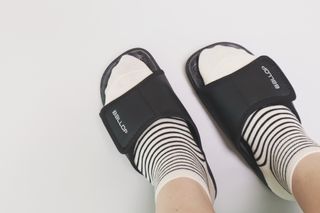 밸롭 칼로링 다이어트 지압슬리퍼 — 5점을 준 리뷰어가 2021년 5월 올린 사용 사진