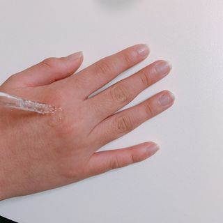 체르엠 스템앤셀 비타민 브라이트닝 에센스 30ml 1개 — 4점을 준 리뷰어가 2021년 11월 올린 사용 사진