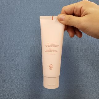 [휴랑] 오미자 2,000알로 피부 생기를 채워주는 밸런싱 크림 — 5점을 준 리뷰어가 2021년 11월 올린 사용 사진