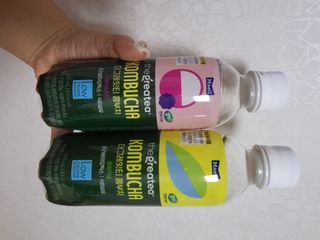 더그레잇티 콤부차 [매일유업] 더그레잇티 44kcal 콤부차 300ml *12개입 (오리지널 6개+베리리치 6개) — 5점을 준 리뷰어가 2023년 8월 올린 사용 사진