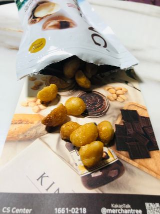 도이퉁 마카다미아 넛 90g  로얄 마카넛 오리지널 쏠트 허니 — 5점을 준 리뷰어가 2021년 9월 올린 사용 사진