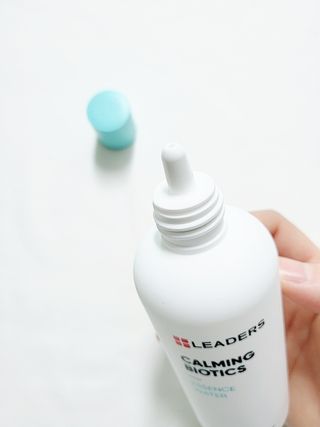 리더스코스메틱 리더스 카밍 바이오틱스 에센스 워터 — 4점을 준 리뷰어가 2022년 1월 올린 사용 사진