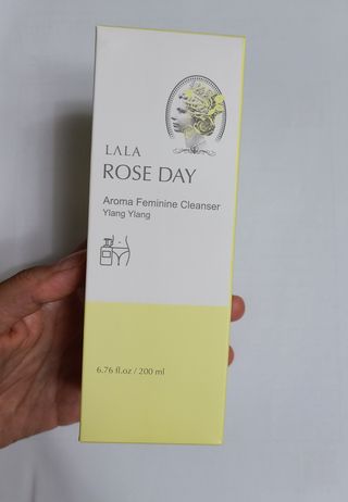 라라로즈데이 시즌2 여성청결제 200ml 아로마 페미민 클렌저, 독일더마인증 — 5점을 준 리뷰어가 2021년 9월 올린 사용 사진