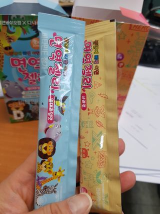다나음 셀렌에 빠진 아연면역젤리 열대과일맛+사과맛 — 5점을 준 리뷰어가 2021년 2월 올린 사용 사진