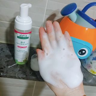 알레바 내츄럴 2in1 헤어 바디워시 — 5점을 준 리뷰어가 2021년 2월 올린 사용 사진