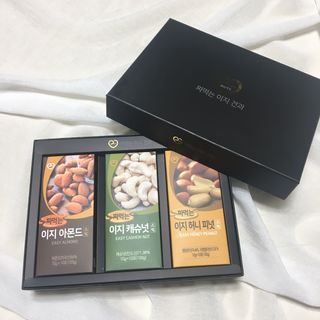 짜먹는 이지견과 짜먹는 이지아몬드, 짜먹는 이지허니피넛, 짜먹는 이지캐슈넛 각 10g X  10포 — 5점을 준 리뷰어가 2021년 4월 올린 사용 사진