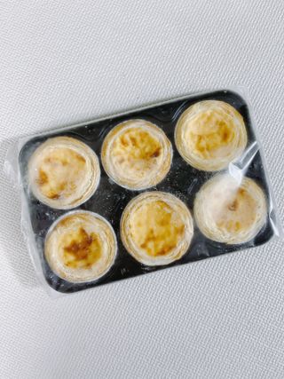 디앙뜨 포르투갈 에그타르트 오리지널 맛+패션후르츠 맛 중 택1 — 4점을 준 리뷰어가 2021년 8월 올린 사용 사진
