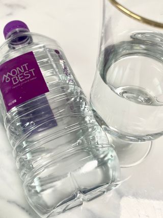몽베스트 MONTBEST 1L 12입 — 5점을 준 리뷰어가 2022년 4월 올린 사용 사진