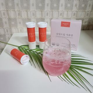 [슬림드랍 석류맛] 건기식 다이어트 보조제 겸 비타민 — 4점을 준 리뷰어가 2022년 2월 올린 사용 사진