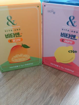 비타앤C 레몬맛, 망고맛 — 5점을 준 리뷰어가 2021년 4월 올린 사용 사진