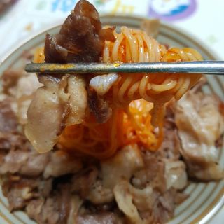 팔도비빔장 시그니처 380g 2개 — 5점을 준 리뷰어가 2022년 2월 올린 사용 사진