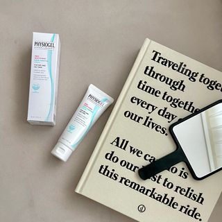 피지오겔 레드수딩 시카밸런스 크림 50ml — 4.5점을 준 리뷰어가 2022년 4월 올린 사용 사진
