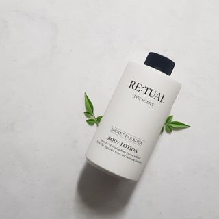 레츄얼 더 센트 바디로션 시크릿 파라다이스(500ml) — 5점을 준 리뷰어가 2022년 10월 올린 사용 사진