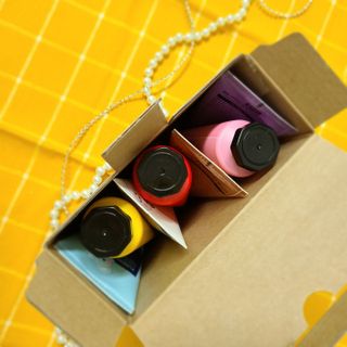 쿤달 BT21 시어버터 앤 마카다미아 퓨어 핸드크림 50ml 7구 기프트 세트 — 4.5점을 준 리뷰어가 2021년 3월 올린 사용 사진