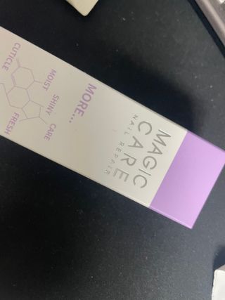 뷰젤 매직케어 네일솔루션 손발톱 보습 영양제 펜슬타입 5ml — 5점을 준 리뷰어가 2022년 3월 올린 사용 사진