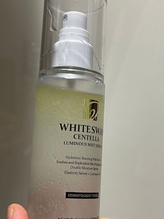 오투에니원 화이트스완 센텔라 루미너스 미스트 세럼 100ml — 4점을 준 리뷰어가 2023년 1월 올린 사용 사진