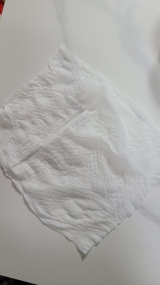 [올가드] 무방부제 대용량 코인티슈 500개입 + 휴대용케이스 1개 — 4.5점을 준 리뷰어가 2022년 12월 올린 사용 사진