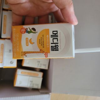 메디웰 페디아드링크 미니 바나나맛 — 5점을 준 리뷰어가 2022년 8월 올린 사용 사진