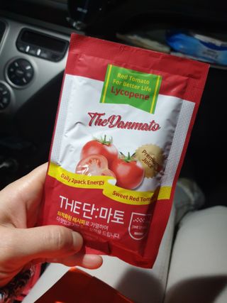 제이제이바이오 더단마토 프리미엄주스 100ml 30팩입 - 무설탕 스테비아 토마토즙 — 5점을 준 리뷰어가 2021년 11월 올린 사용 사진