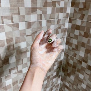 [위켄더스] 기분좋은 하루를 선사해주는 핸드& 바디워시 1종 랜덤발송 — 5점을 준 리뷰어가 2022년 4월 올린 사용 사진