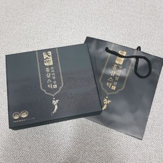 헬스업_천명진프리미엄홍삼스틱_10ml x 30포 — 5점을 준 리뷰어가 2021년 2월 올린 사용 사진