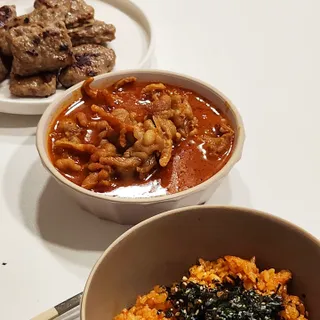 [닭집아들 신제품] 직화무뼈국물닭발 & 직화로제무뼈닭발 — 5점을 준 리뷰어가 2023년 5월 올린 사용 사진