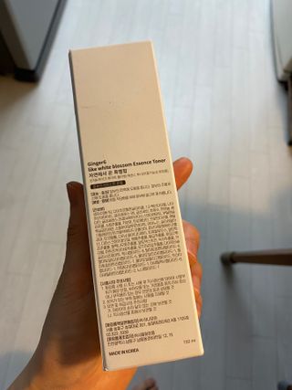 GINGER6 라이크 화이트 블라썸 에센스 토너 — 4.5점을 준 리뷰어가 2021년 11월 올린 사용 사진