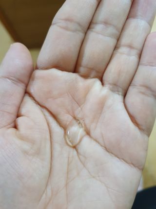 체르엠 스템앤셀 비타민 브라이트닝 에센스 30ml 1개 — 4점을 준 리뷰어가 2021년 10월 올린 사용 사진