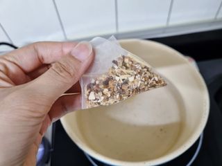 이풀 이로운풀 다시팩 3종세트(담백한맛, 감칠맛, 순한맛) — 5점을 준 리뷰어가 2022년 10월 올린 사용 사진
