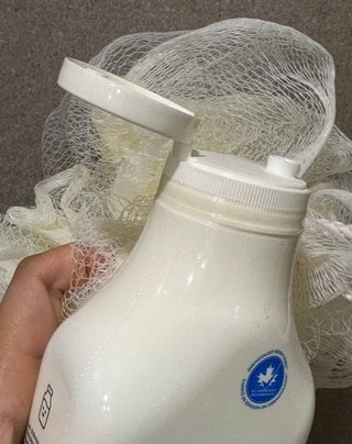 카프리나 프레쉬 산양밀크 어메이징 바디워시 500ml(오리지널향) — 5점을 준 리뷰어가 2023년 4월 올린 사용 사진