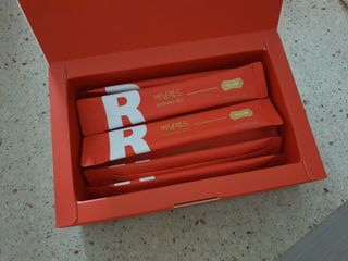 디오르 버닝레드 — 5점을 준 리뷰어가 2022년 2월 올린 사용 사진