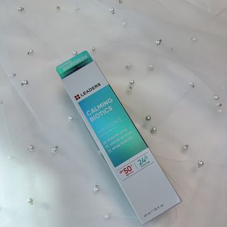 리더스코스메틱 리더스 카밍 바이오틱스 선 에센스 SPF 50+ PA++++ — 5점을 준 리뷰어가 2022년 9월 올린 사용 사진