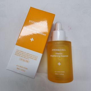 체르엠 스템앤셀 비타민 브라이트닝 에센스 30ml 1개 — 5점을 준 리뷰어가 2022년 2월 올린 사용 사진