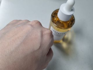 [스킨1004] 마다가스카르 센텔라 앰플 100ml — 5점을 준 리뷰어가 2024년 6월 올린 사용 사진