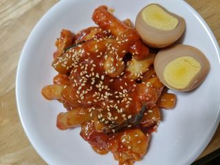 한성기업 무볼레 닭떡볶이+해물떡볶이 2종 세트 — 4점을 준 리뷰어가 2021년 10월 올린 사용 사진