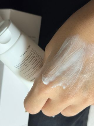 하이브리온 [구매평]닥터초이스 갈락토미 프로바이오틱 세범케어 올인원 로션 1개, 100ml — 5점을 준 리뷰어가 2025년 8월 올린 사용 사진