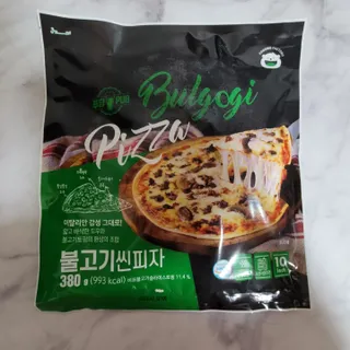 [푸딩팩토리] 10인치 씬피자 3종 택2_베샤멜 고르곤졸라/불고기/고르곤졸라 — 5점을 준 리뷰어가 2022년 5월 올린 사용 사진
