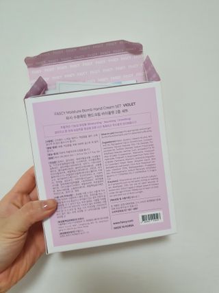 파시 FASCY 高保湿ハンドクリーム40ml+80ml セット — 5점을 준 리뷰어가 2021년 5월 올린 사용 사진