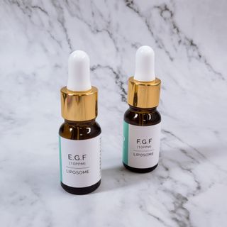 랑팡 EGF+FGF 10ppm 리포좀 앰플 원액 10ml — 5점을 준 리뷰어가 2021년 12월 올린 사용 사진