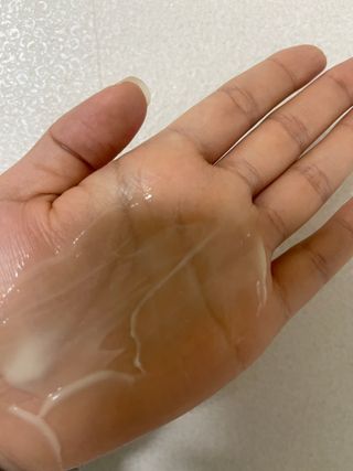 [후르디아] 올리브영 저자극 비건바디로션 — 4.5점을 준 리뷰어가 2023년 1월 올린 사용 사진