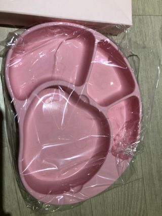 유비맘 캐릭터 실리콘 흡착 식판_색상 랜덤발송 — 5점을 준 리뷰어가 2021년 1월 올린 사용 사진