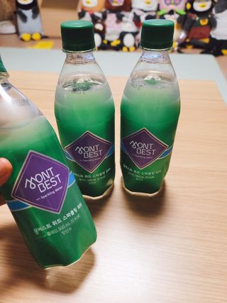 몽베스트 Montbest with Sparkling water Plain 20병 — 5점을 준 리뷰어가 2021년 11월 올린 사용 사진