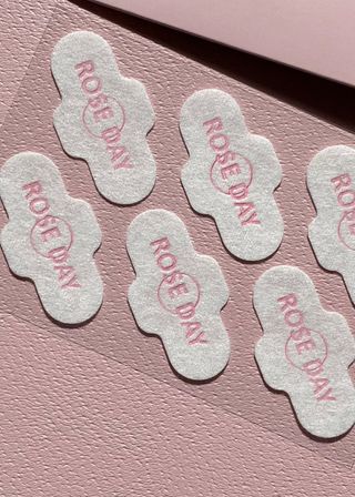 라라로즈데이 시즌2 천연 아로마오일 Y존 케어 속옷향수 이너퍼퓸 5ml  여성의 자존감을 UP시키자 — 5점을 준 리뷰어가 2021년 10월 올린 사용 사진