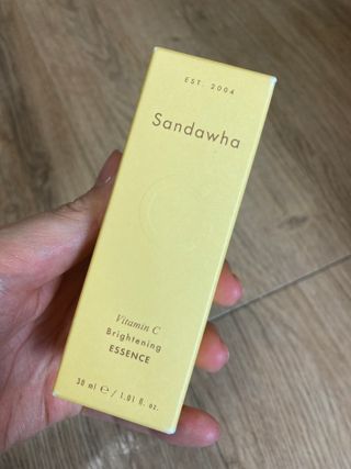 스킨큐어 산다화 비타민c 화이트닝 에센스 30ml — 5점을 준 리뷰어가 2023년 7월 올린 사용 사진