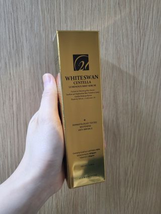 오투에니원 화이트스완 센텔라 루미너스 미스트 세럼 100ml — 5점을 준 리뷰어가 2023년 1월 올린 사용 사진