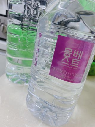 몽베스트 MONTBEST 1L 12입 — 5점을 준 리뷰어가 2022년 2월 올린 사용 사진